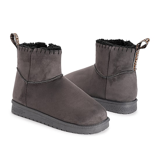 Muk Luks Womens Tatum Flat Heel Winter Boots