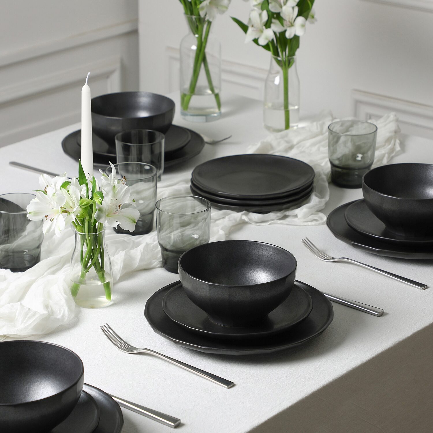 Stone + Lain Rio 32-pc. Stoneware Dinnerware Set