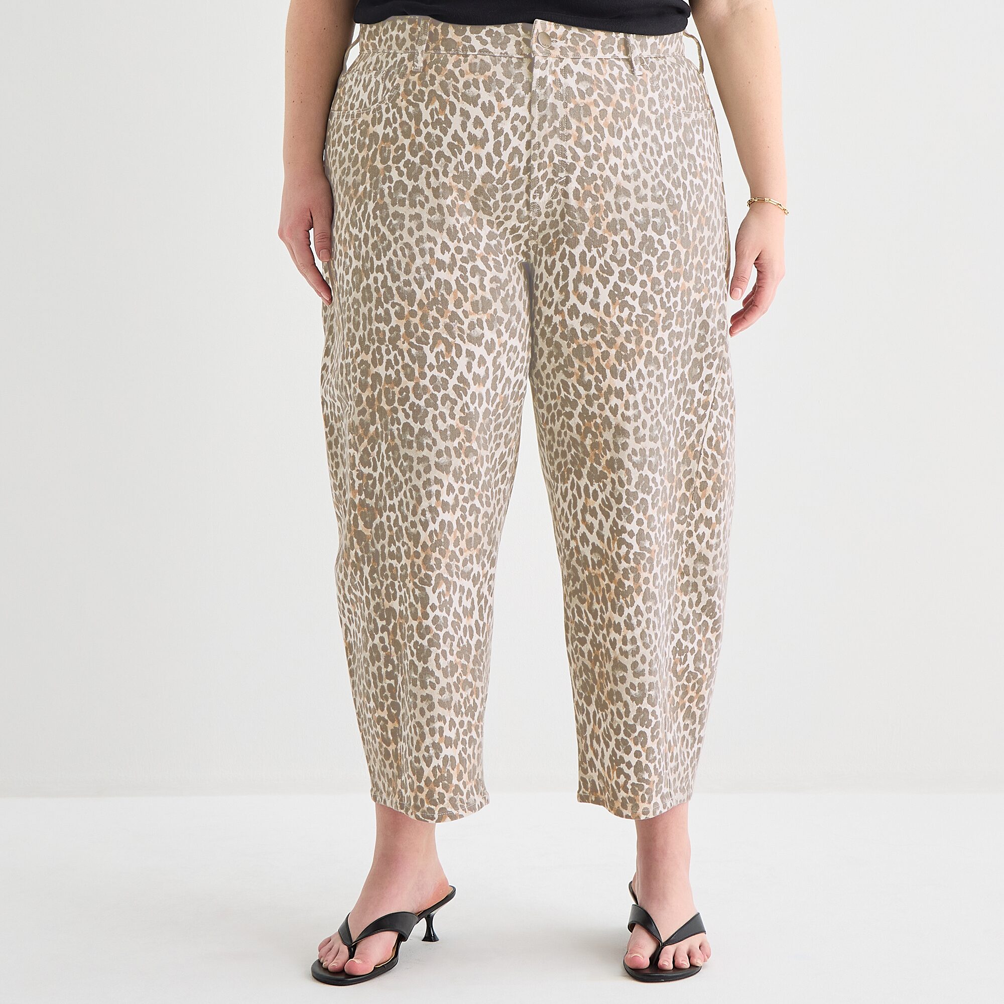 a.n.a Womens Plus Mid Rise Barrel Jean
