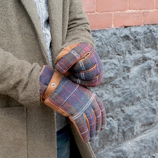 Isotoner Touch Screen Enabled Gloves