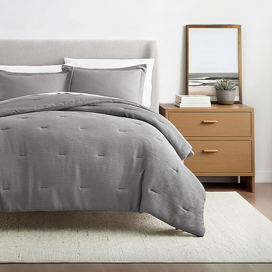 Casual Comfort Textured Cloud Gauze Down Lightweight Comforter Set