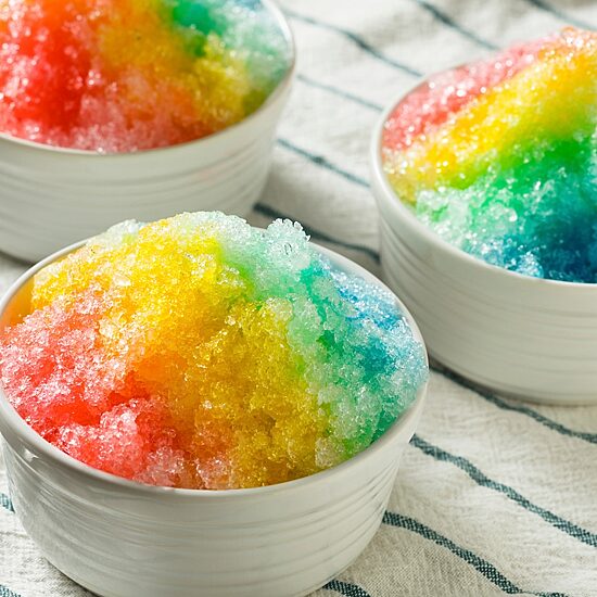 Nostalgia ESHVICE2HSI Electric Shave Ice & Snow Cone Maker