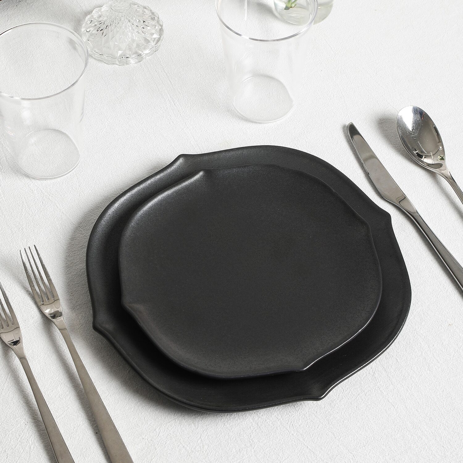 Stone + Lain Baskerville 16-pc. Stoneware Dinnerware Set