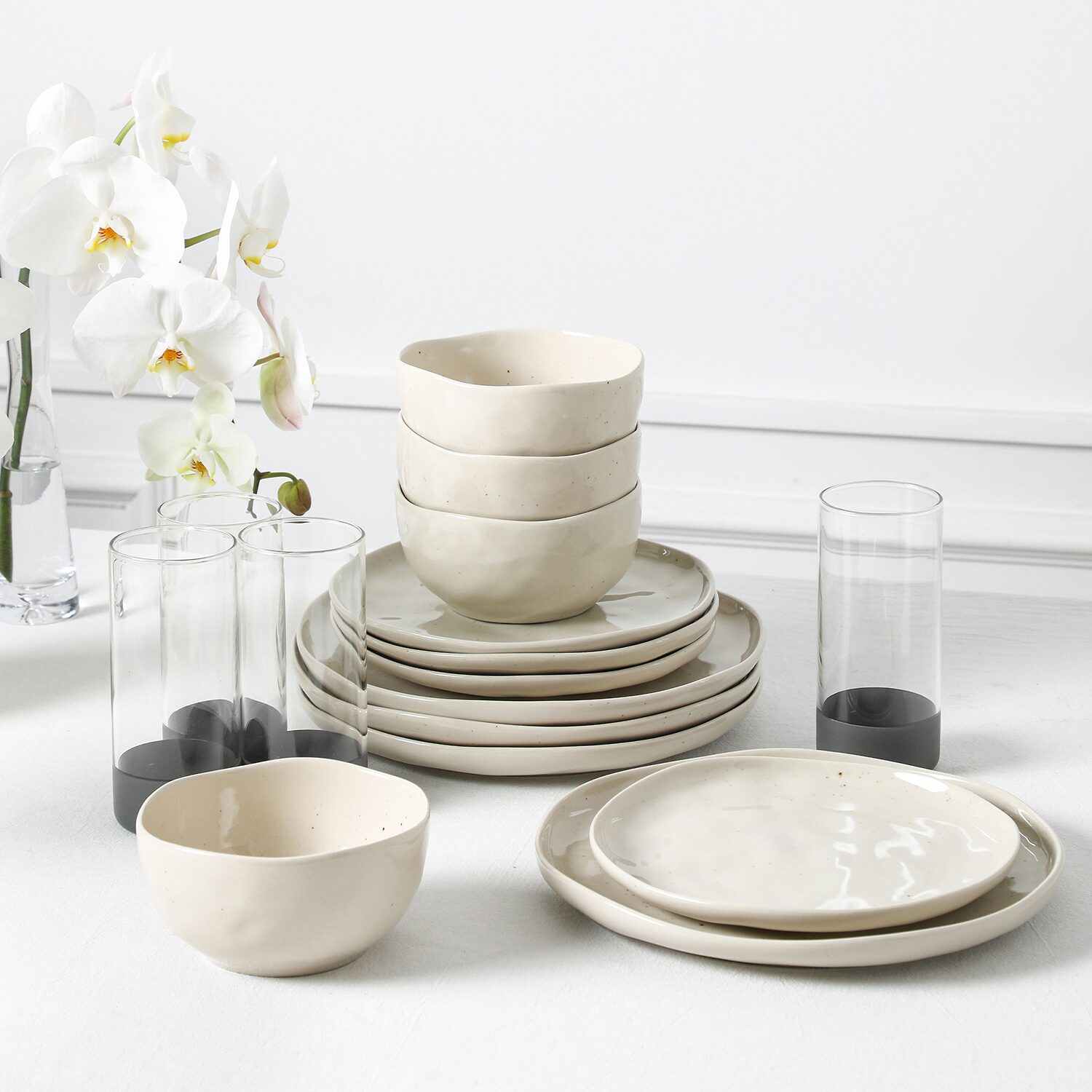 Stone + Lain Mirella 16-pc. Stoneware Dinnerware Set
