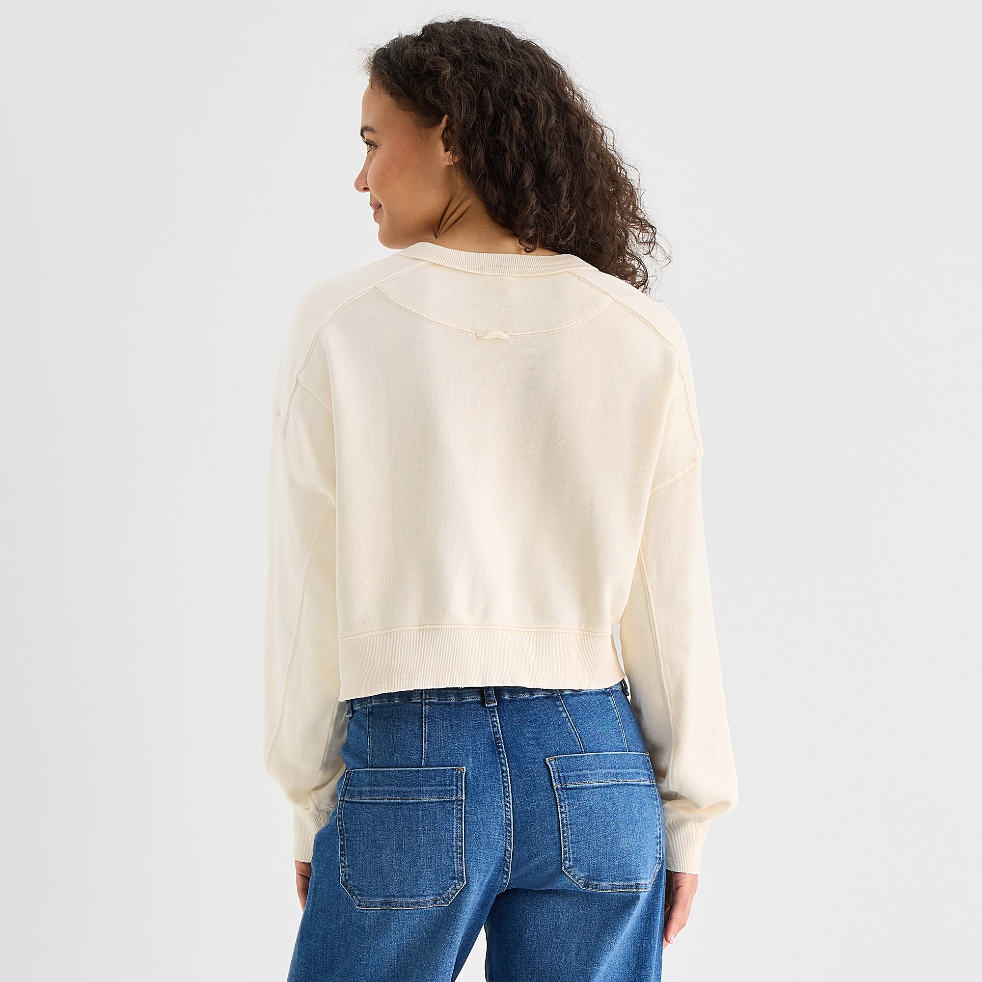 a.n.a Womens Crew Neck Long Sleeve Sweatshirt