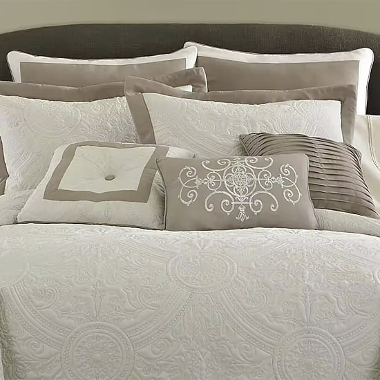 Vue Bensonhurst Bedspread
