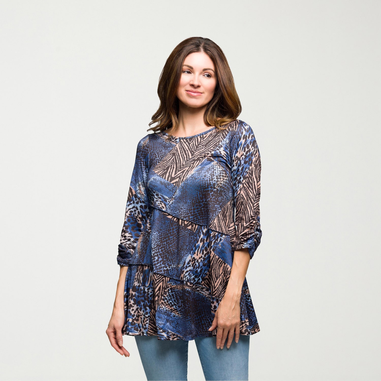 24seven Comfort Apparel Womens Round Neck 3/4 Sleeve Tunic Top
