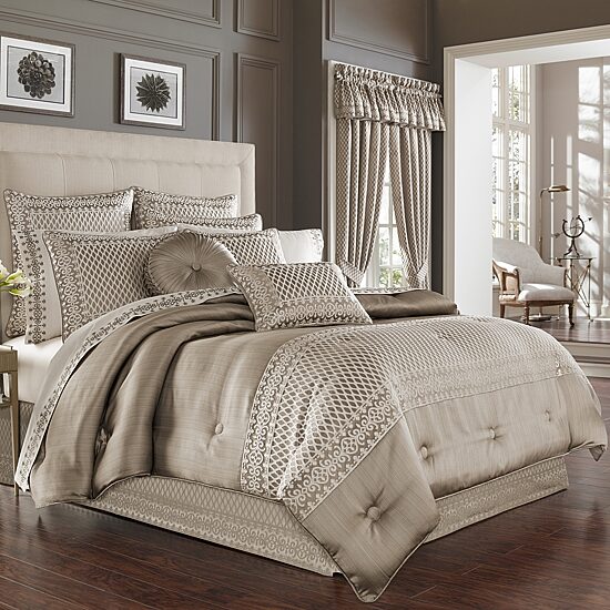 Five Queens Court Beaumont Square Throw Pillow