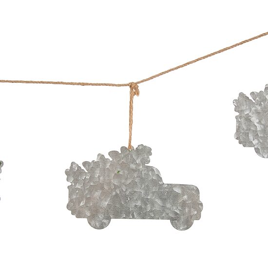 Glitzhome Metal Red Truck Indoor Garland