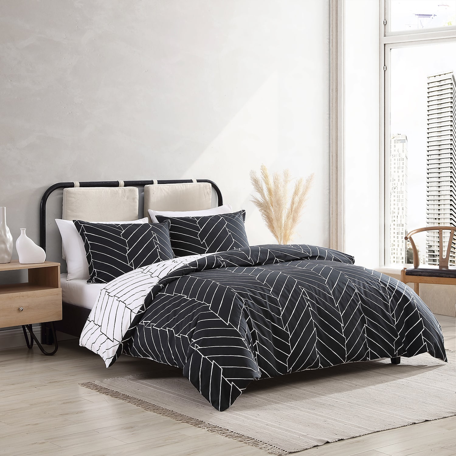 City Scene Ceres Midweight Comforter Set