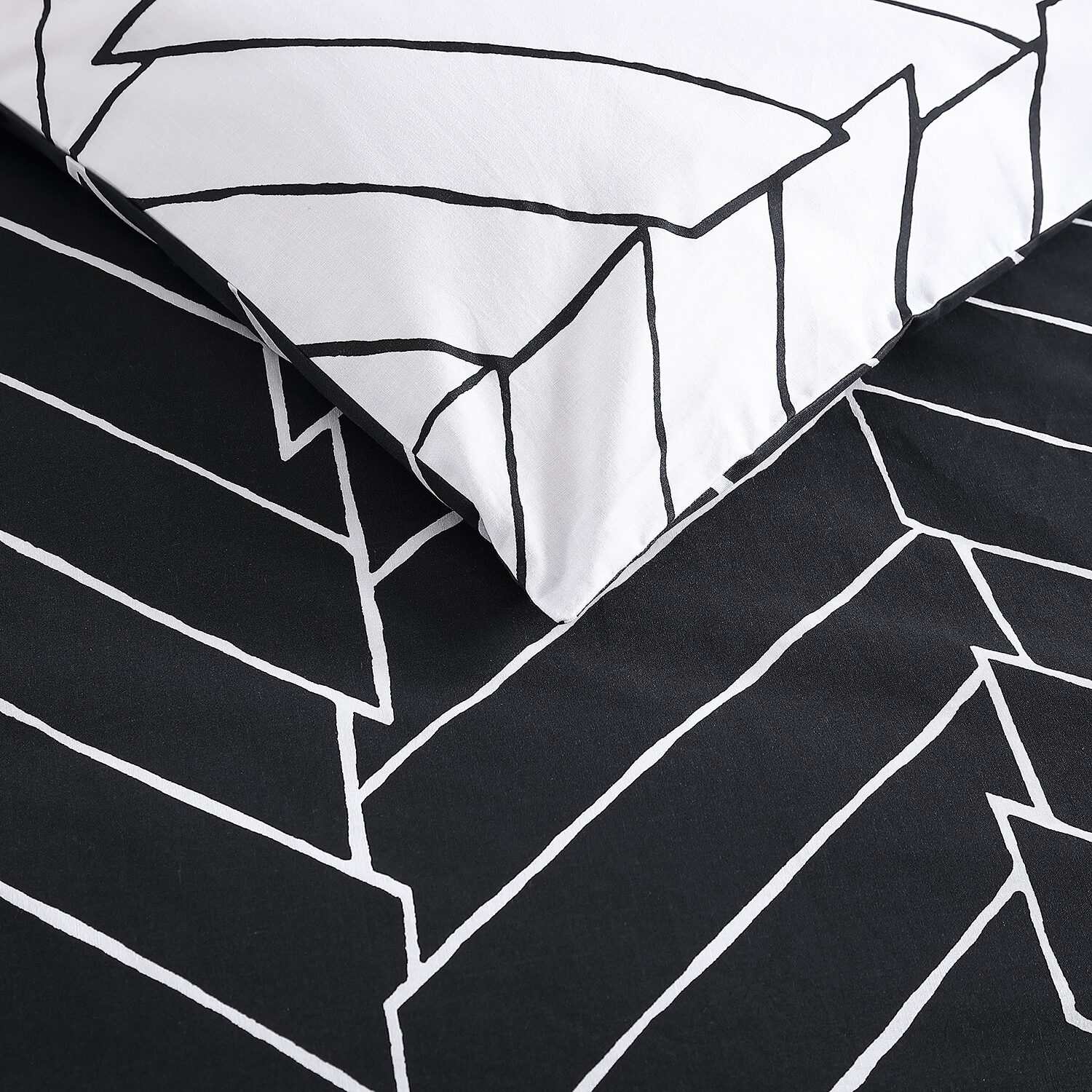 City Scene Ceres Midweight Comforter Set