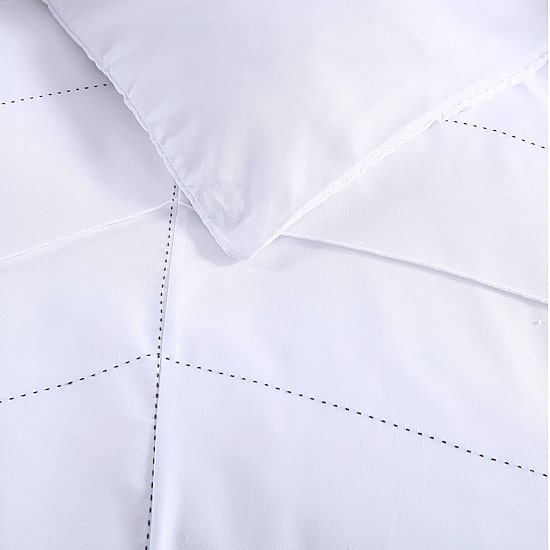City Scene Courtney Midweight Comforter Set