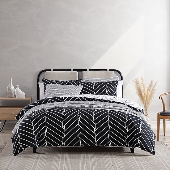 City Scene Courtney Midweight Comforter Set