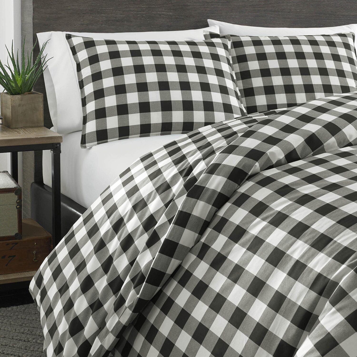 Eddie Bauer Mountain Plaid Midweight Comforter Set