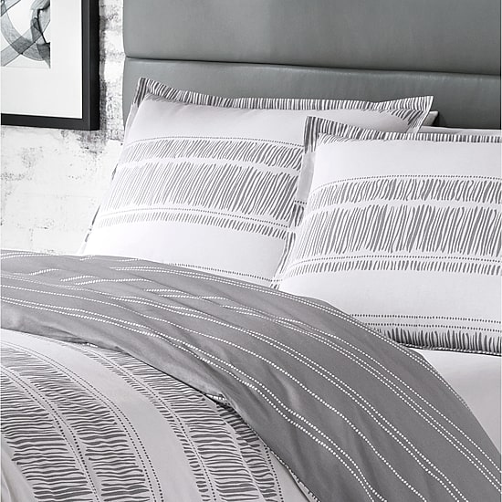 City Scene Ziggy Midweight Comforter Set