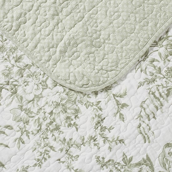 Laura Ashley Bedford Quilt Set