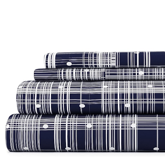 Casual Comfort™ Premium Ultra Soft Polka Dot Pattern Microfiber Wrinkle Free Sheet Set