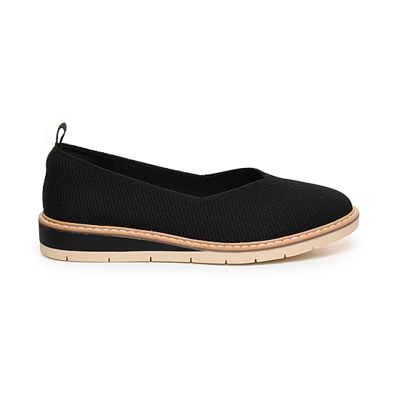 TARYN by TARYN ROSE Spiller Womens Almond Closed Toe Loafers
