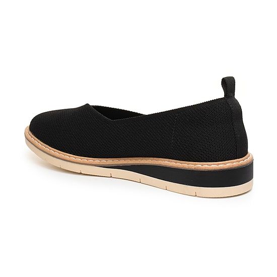 TARYN by TARYN ROSE Spiller Womens Almond Closed Toe Loafers