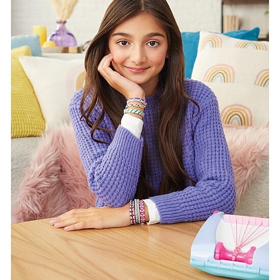 Make It Real Friendship Bracelet Maker 101-pc. Fashion Kit
