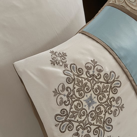 Madison Park Lorraine Jacquard 7-pc. Comforter Set
