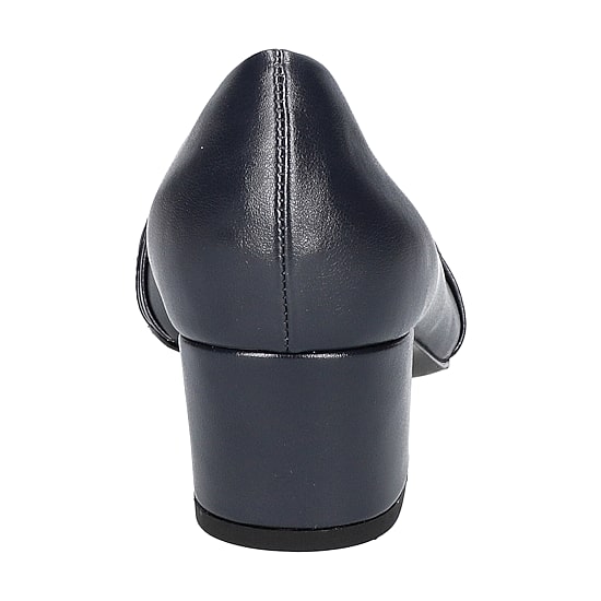 Easy Street Millie Womens Pointed Closed Toe Block Heel Pumps
