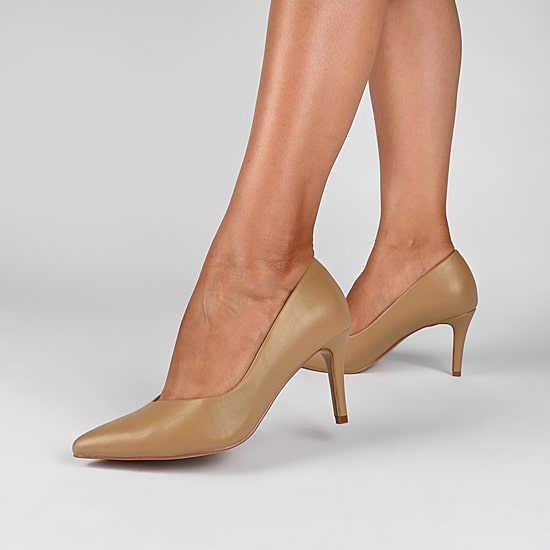 Journee Collection Gabriella Womens Pointed Closed Toe Stiletto Heel Pumps