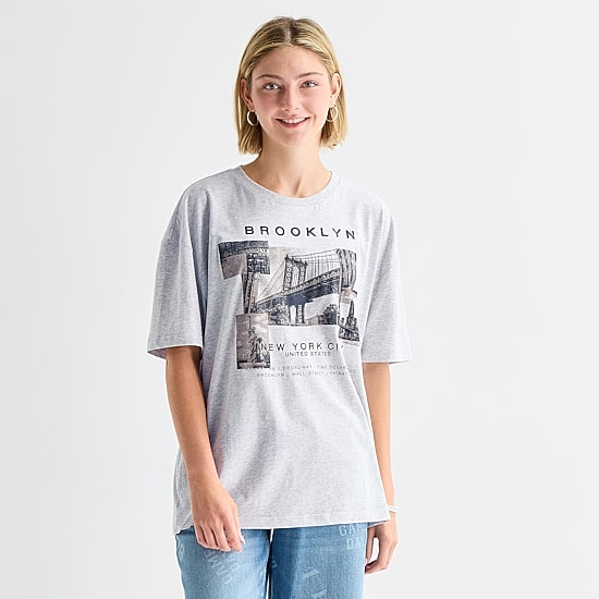 New World Brooklyn Womens Juniors Crew Neck Short Sleeve Oversized