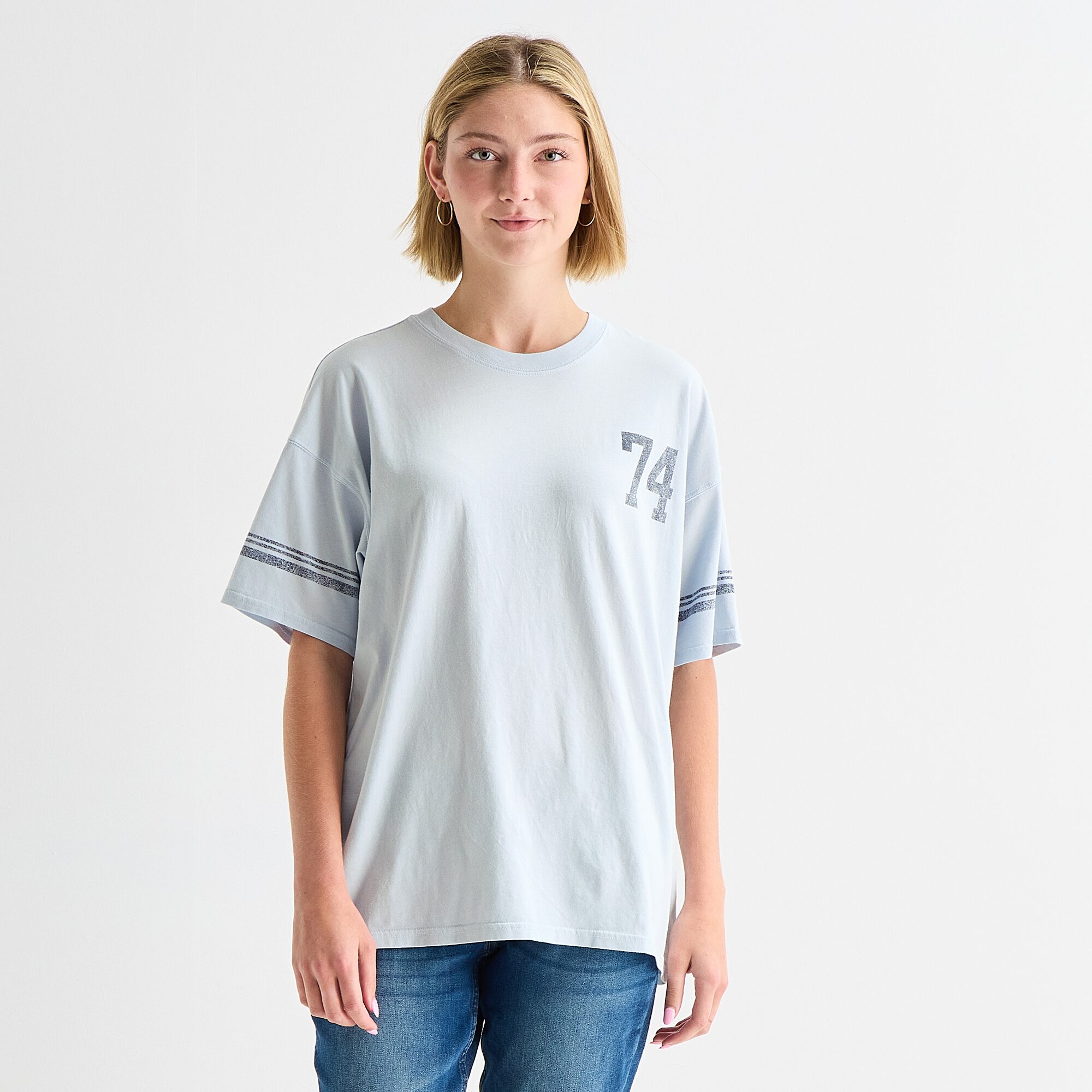 Arizona Womens Juniors Crew Neck Short Sleeve Oversized Graphic T-Shirt