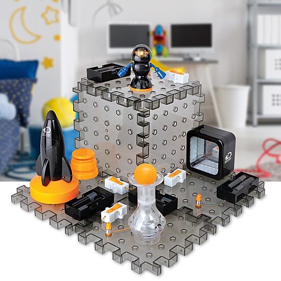 Discovery #Mindblown Action Circuitry Electronic Experiment STEM Set
