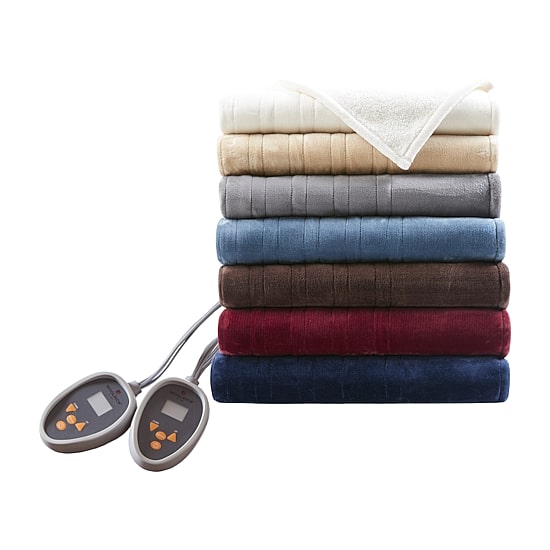 Woolrich Heated Plush To Berber Heated Electric Midweight Blanket