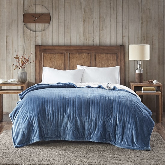 Woolrich Heated Plush To Berber Heated Electric Midweight Blanket