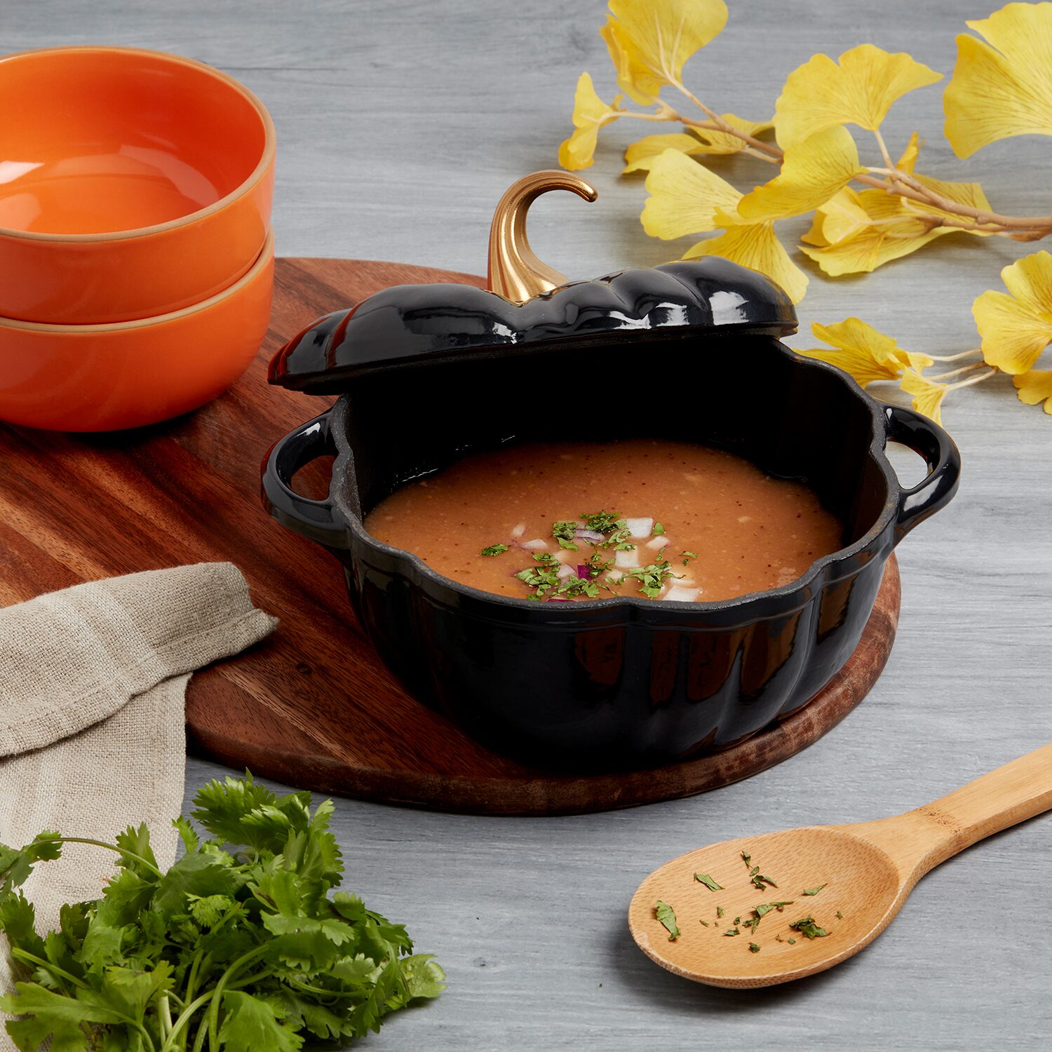 Smith & Clark Cast Iron Pumpkin Harvest -qt. Dutch Oven