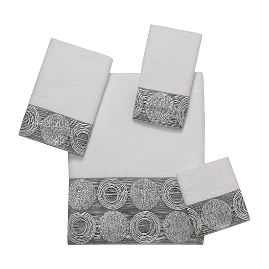 Avanti Galaxy Silver Bath Towels