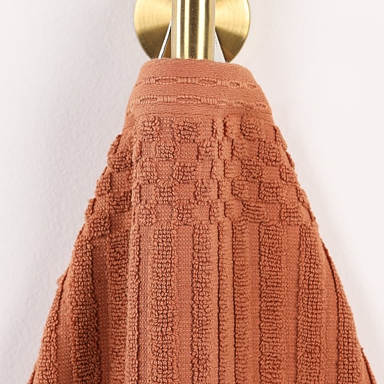 SUPERIOR® Soho Collection | 2-pc.Quick Dry Checkered Bath Towel Set