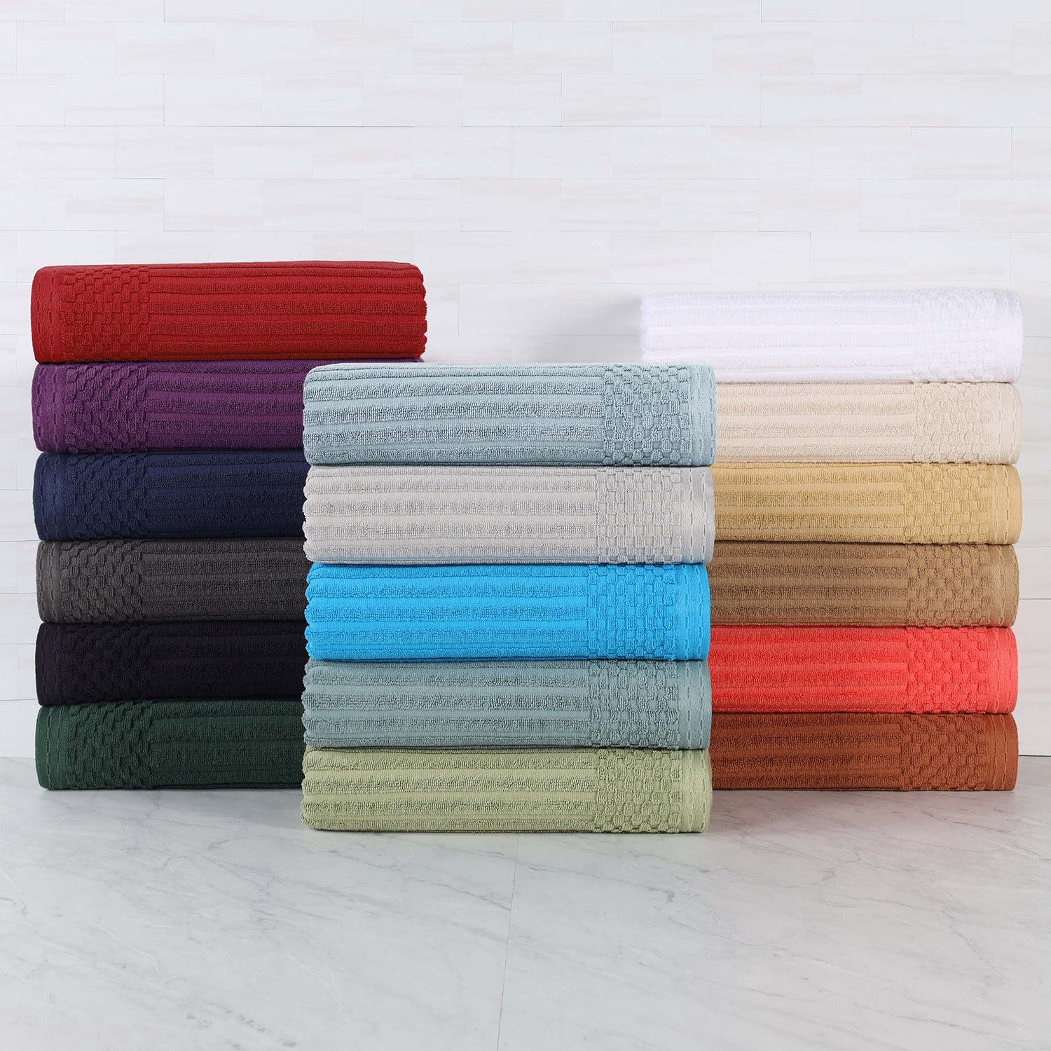SUPERIOR® Soho Collection | 4pc Quick Dry Checkered Hand Towel