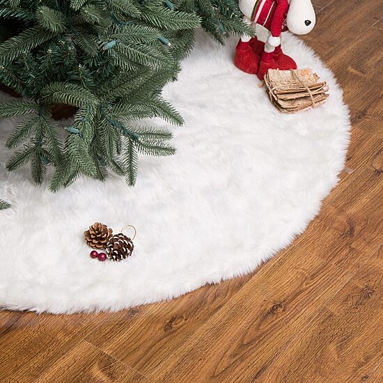 Glitzhome White Plush Knit Indoor Tree Skirt