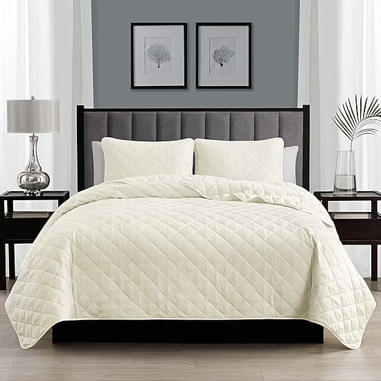 Swift Home Lightweight Oversized Diamond Stitched Coverlet Bedspread Set Wrinkle Resistant Quilt Set