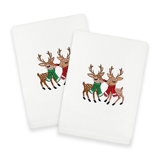 Linum Home Textiles Christmas Kisses Embroidered 2-pc. Hand Towel
