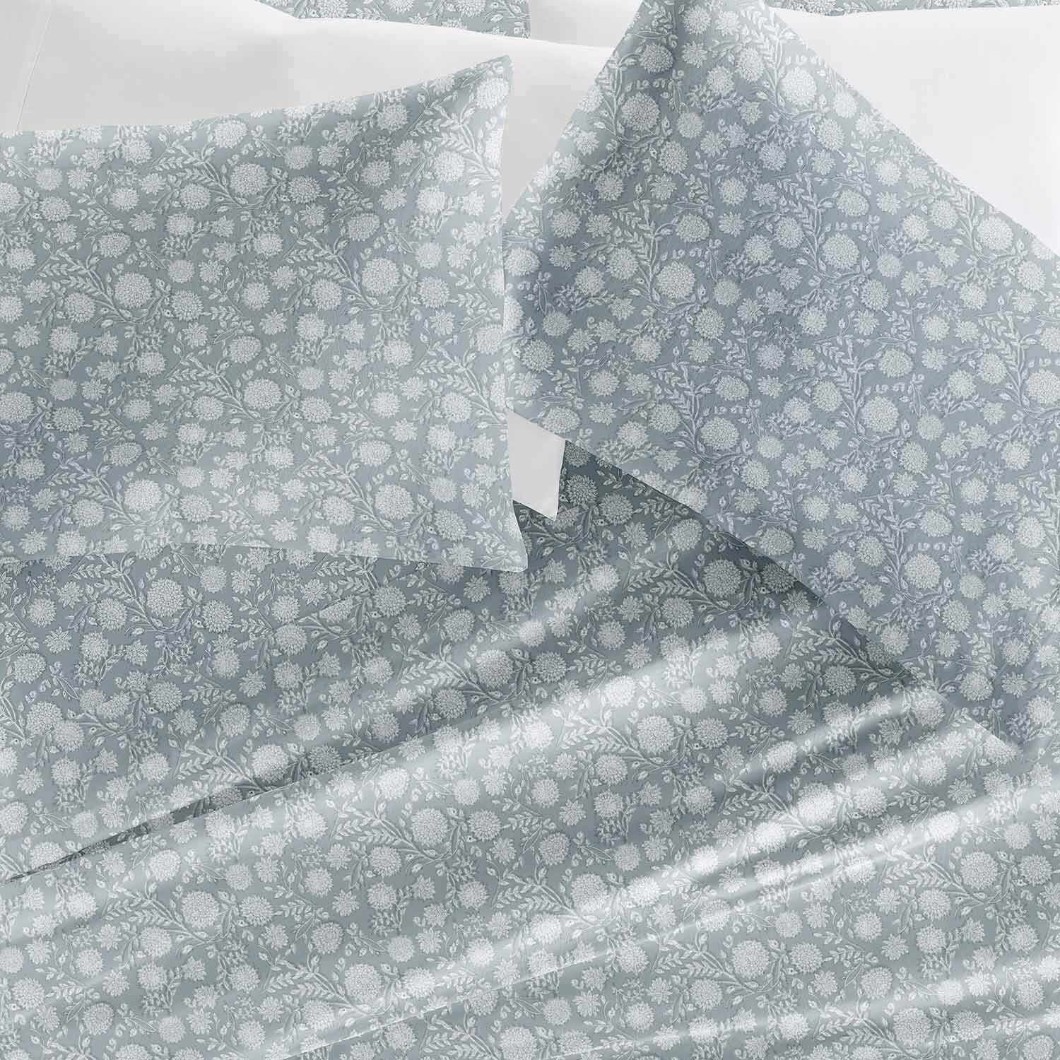Casual Comfort 300tc Cotton Sateen Pattern 4 piece Sheet Set