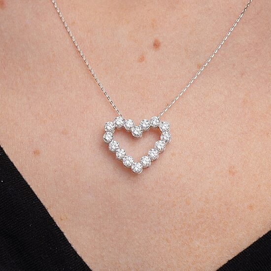 Floating Diamonds (F / Vs2) Womens 2 CT. T.W. Lab Grown White Diamond 14K Gold Heart 18 Inch Pendant Necklace