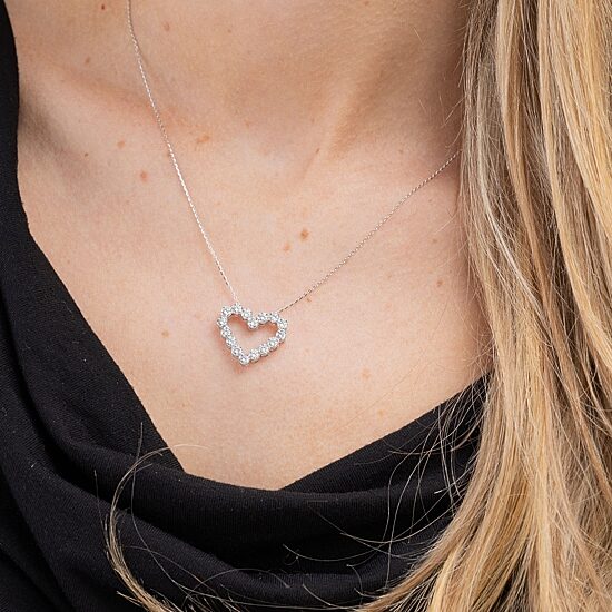 Floating Diamonds (F / Vs2) Womens 2 CT. T.W. Lab Grown White Diamond 14K Gold Heart 18 Inch Pendant Necklace