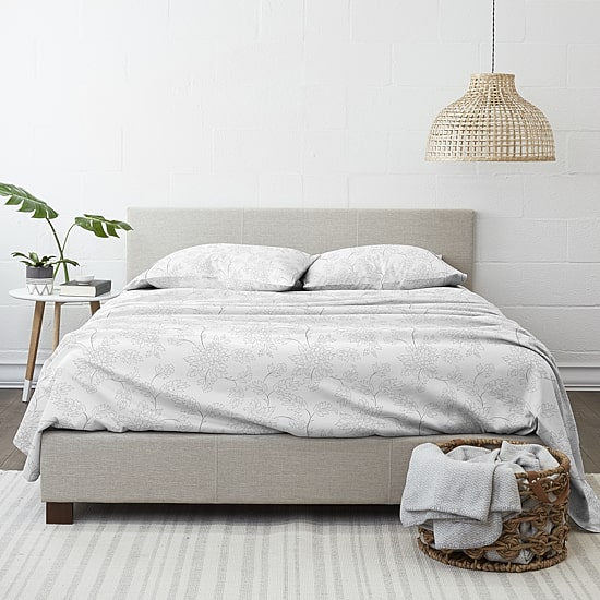Casual Comfort™ Premium Ultra Soft Vine Pattern Microfiber Wrinkle Free Sheet Set