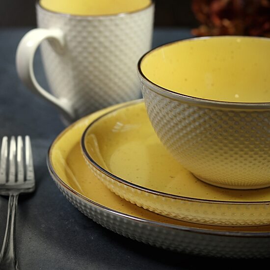 Elama Mellow-Yellow 16-pc. Stoneware Dinnerware Set