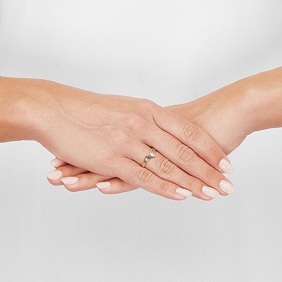 Womens 14K Gold Round Band
