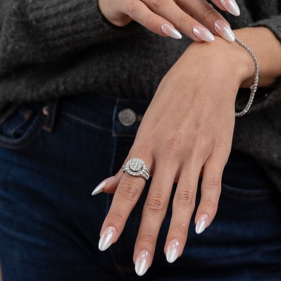 Diamond Blossom (G / Si2) Womens 2 CT. T.W. Lab Grown White Diamond 10K Gold Round Cocktail Ring