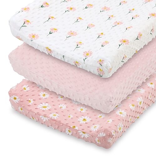 The Peanutshell Changing Pad Cover for Baby Girls, Daisy Plush Minky - Pink