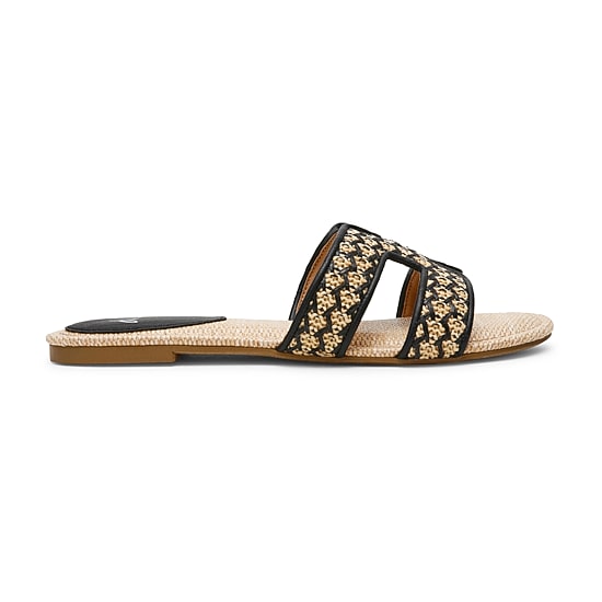 DV8 Womens Geralyn Slide Sandals