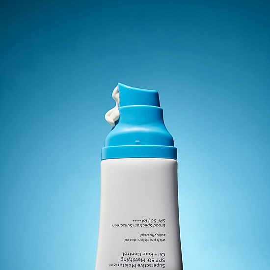 Murad Superactive Moisturizer Spf 50: Mattifying Oil + Pore Control