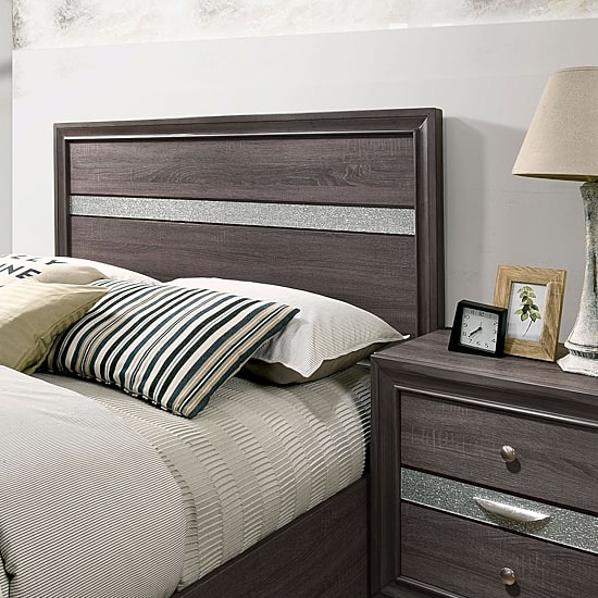 Craye 3 Piece Wood Bedroom Set